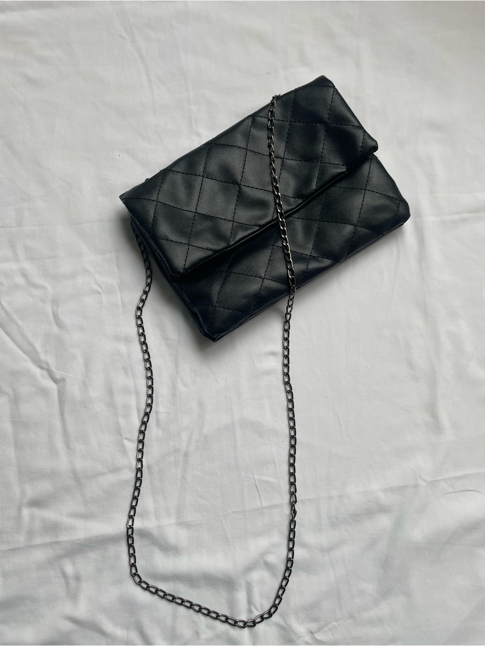 Quilted Double Magnetic Interior Black Chain Shoulder Bag - Everyday Crossbody
